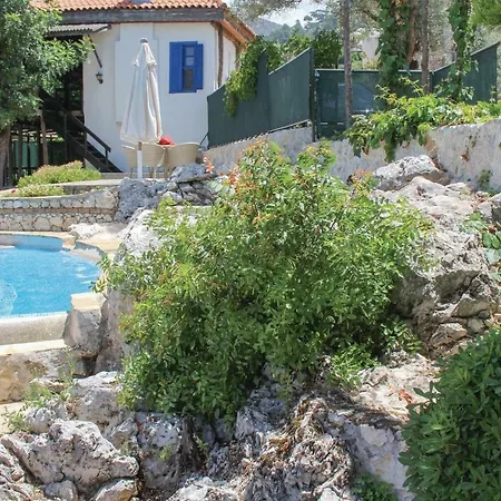 Dom wakacyjny Villa Uezuemevi *