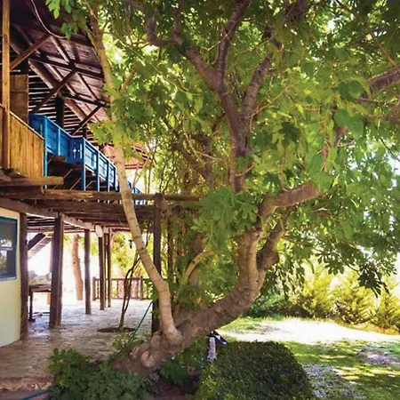 Dom wakacyjny Villa Uezuemevi *